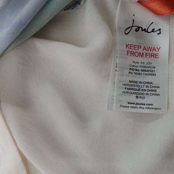 Joules Great Britian Viscose Short Sleeve Shopping Print Blouse. Size 6 - Picture 6 of 7